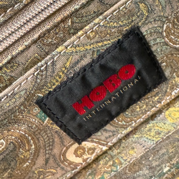 Hobo Katrina Black Leather Clutch - Picture 8 of 8